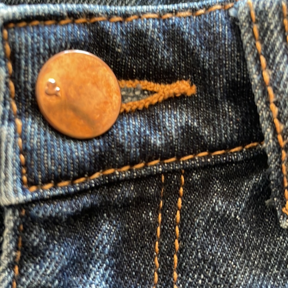 & Denim shorts. - Picture 3 of 7